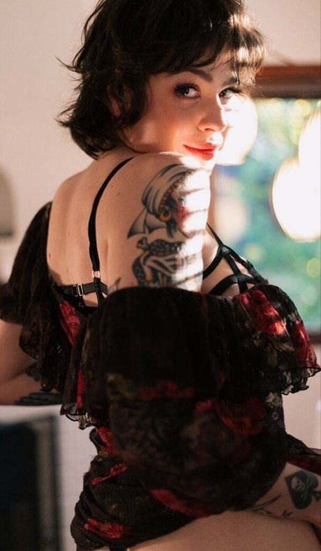 Annie Jay sex star pics