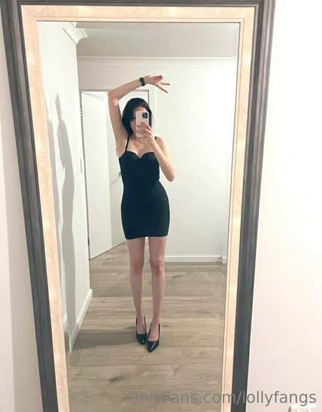 lollyfangs high quality model pics