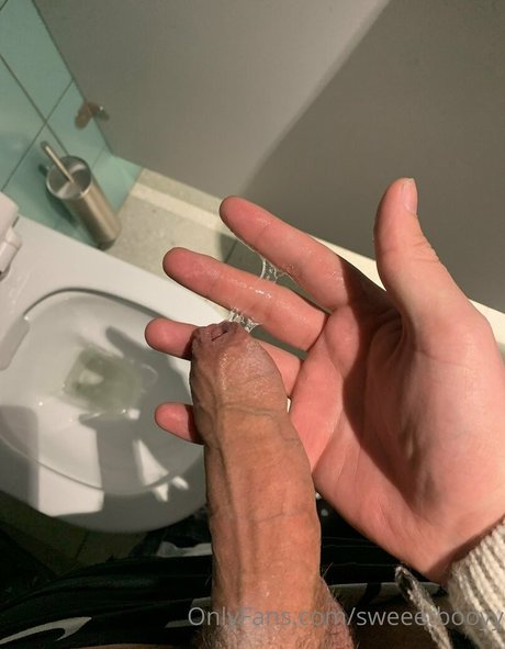 sweeetbooyy model nice pictures