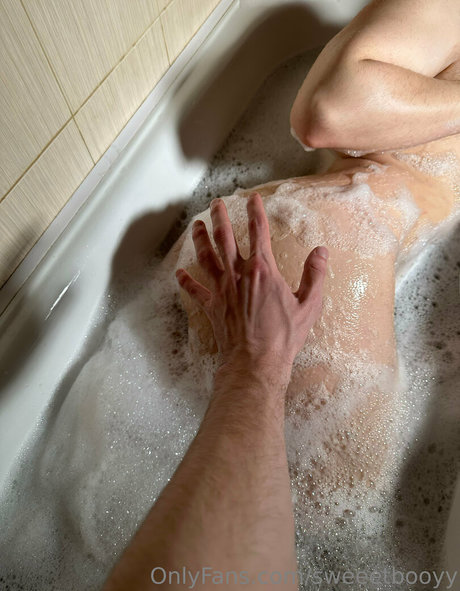 sweeetbooyy star naked archive