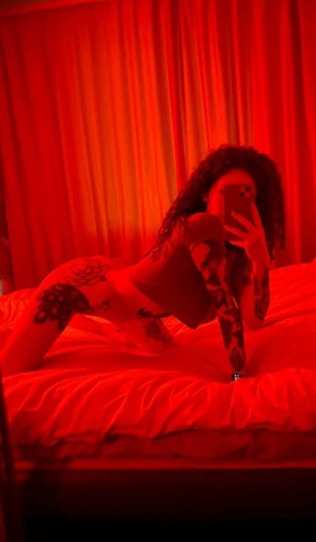 alyyyfabulous model free photo