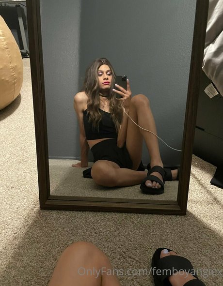 laneandangie xxx model picture