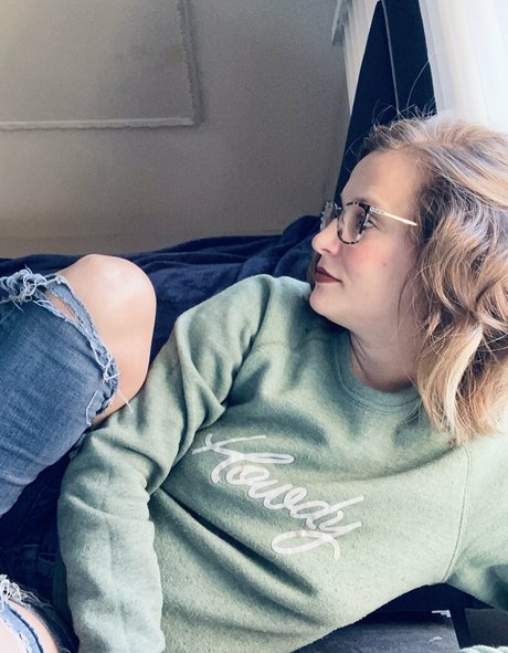 nerdy onlyfans erotic images