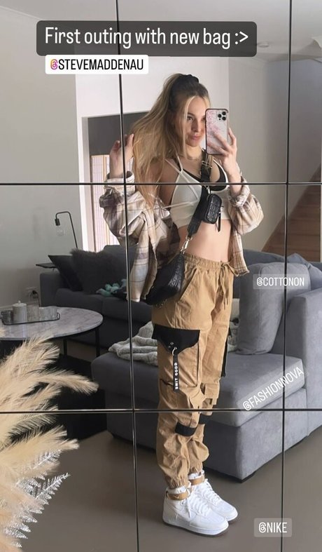 blonde muscle onlyfans top photo