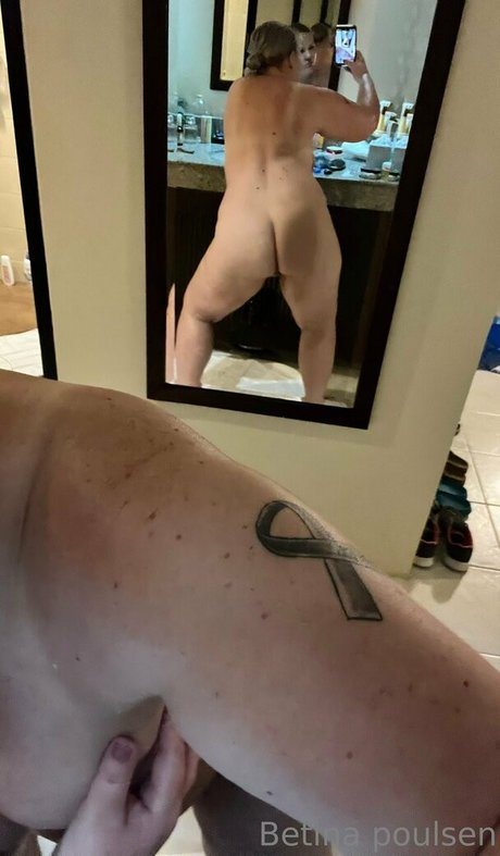 hairy legs onlyfans art nude pic