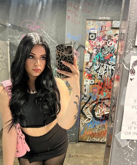 asian onlyfans xxx photo