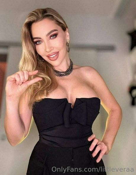 littleveraa nude star pics