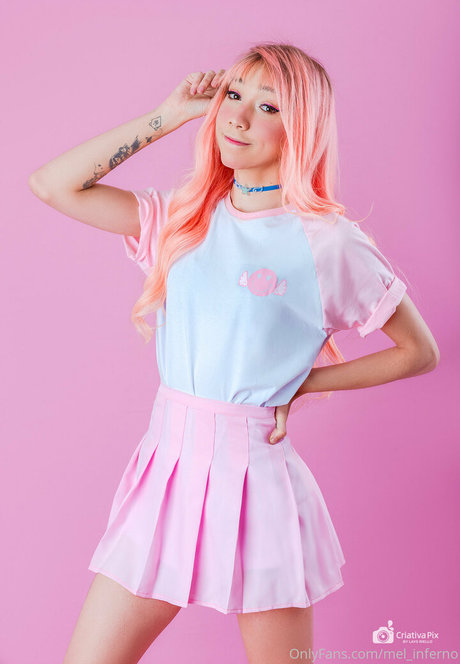 melyasminn pornstar sexy pictures