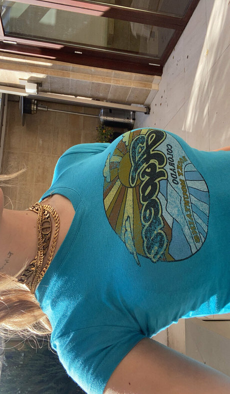 epixemily nude actress img