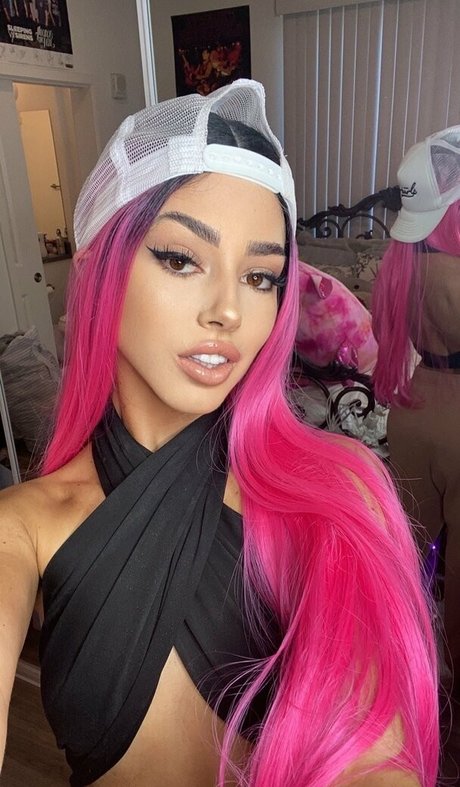 epixemily erotic model galleries