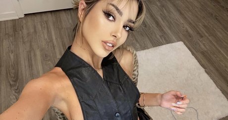 epixemily nice actress galleries