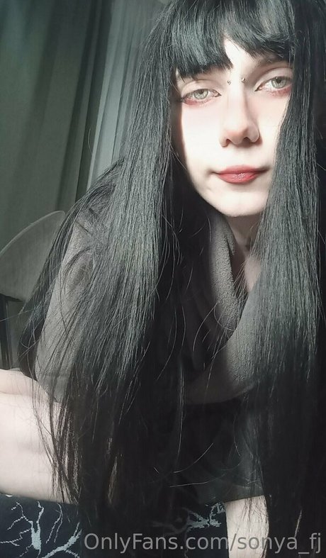 sonya fj model naked pictures