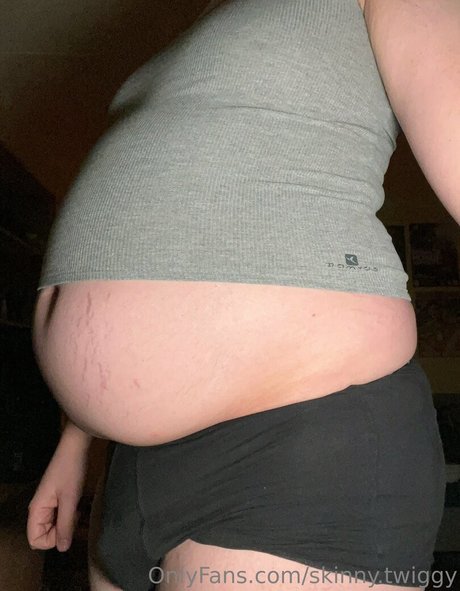 lesbian fingering onlyfans sexy pictures