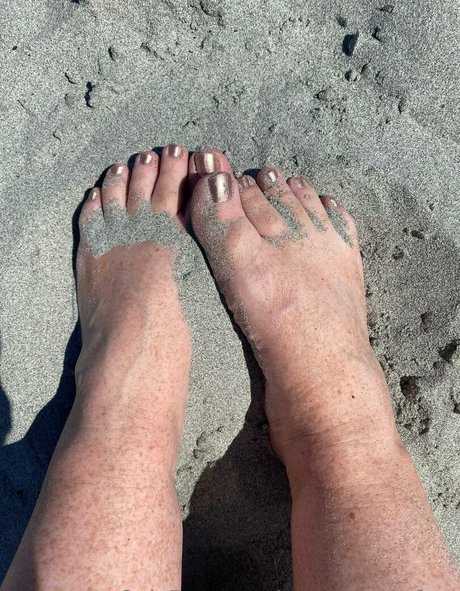 prettyporterfeet model naked archive