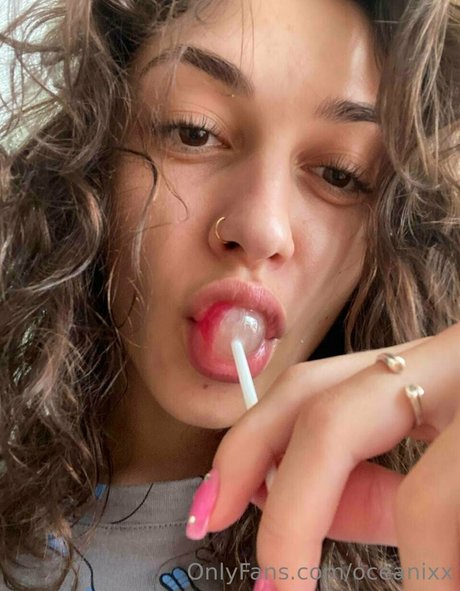 oceanixx model sex picture