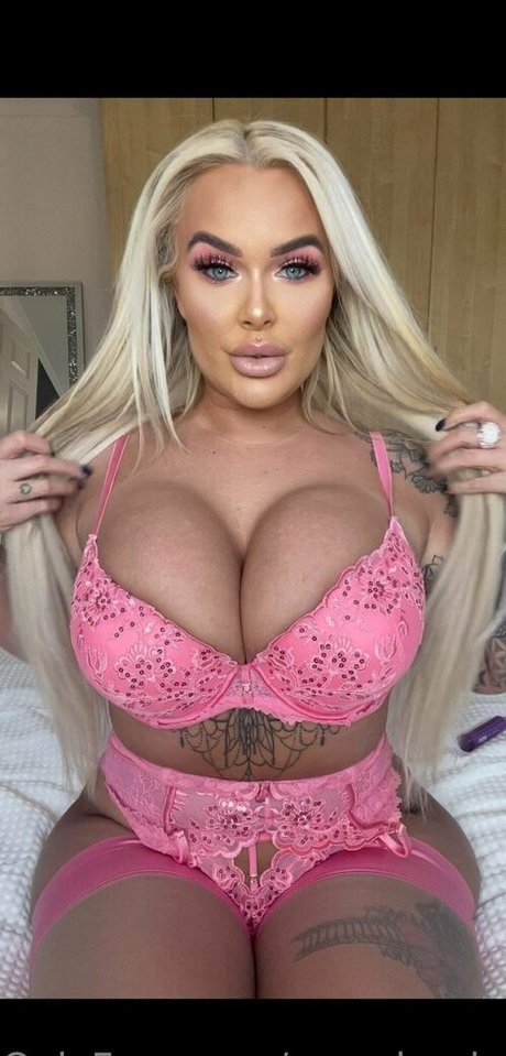 smile onlyfans free naked photo