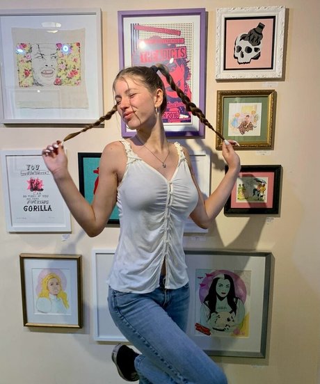 lightskin onlyfans art nude pic