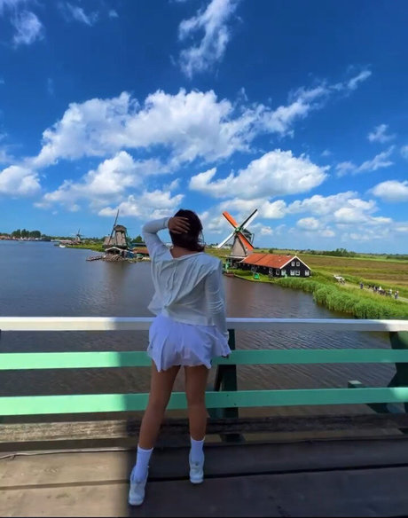 hairy armpits onlyfans beautiful img