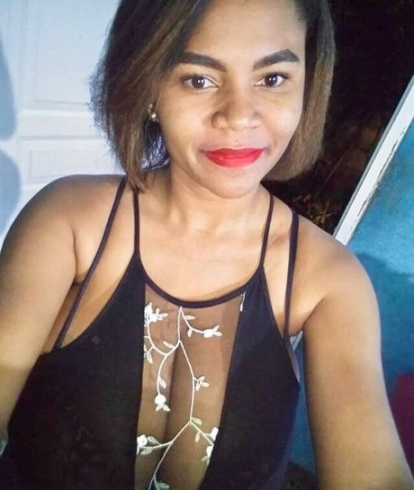 Gisselle F perfect actress photo