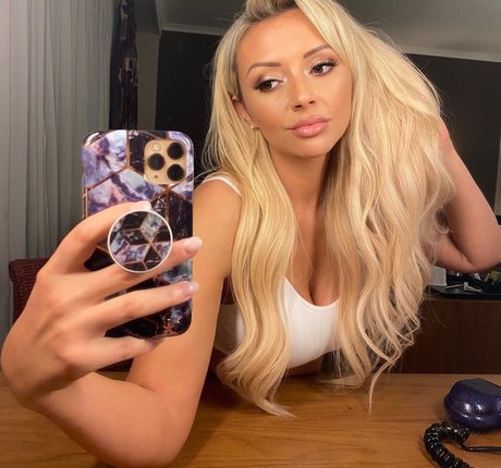 hottest young onlyfans hot xxx images