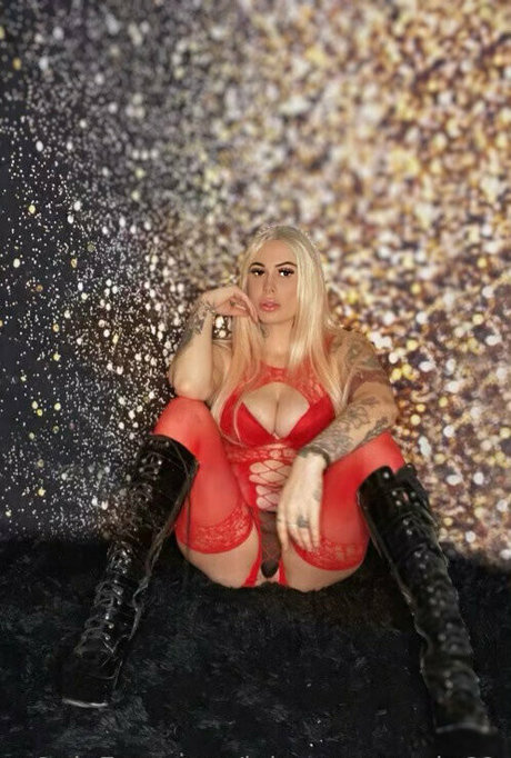 aztec420uk sex star image