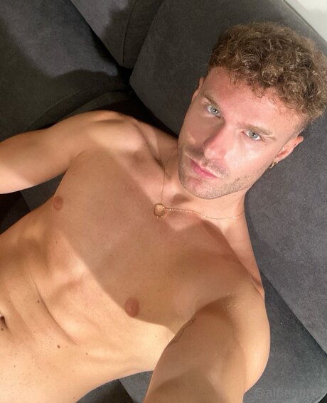 alfienorthfree naked model pic