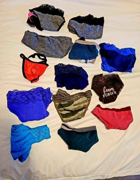 thickmilkymommy pornographic model picture