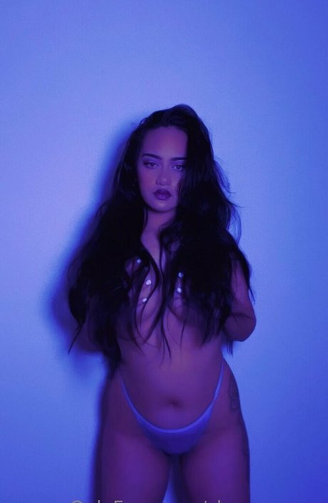 blonde fitness onlyfans art naked picture