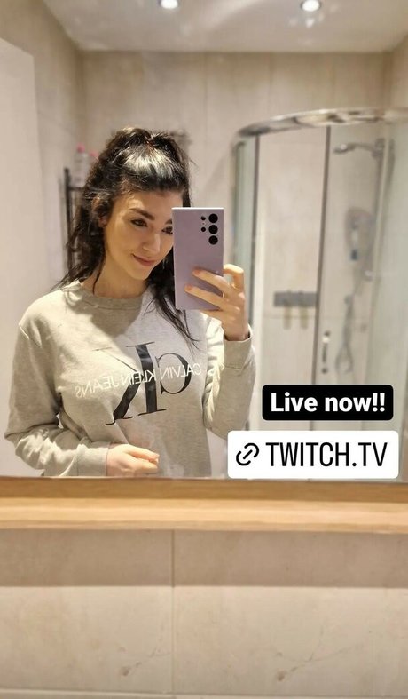 shemale handjob onlyfans art xxx gallery