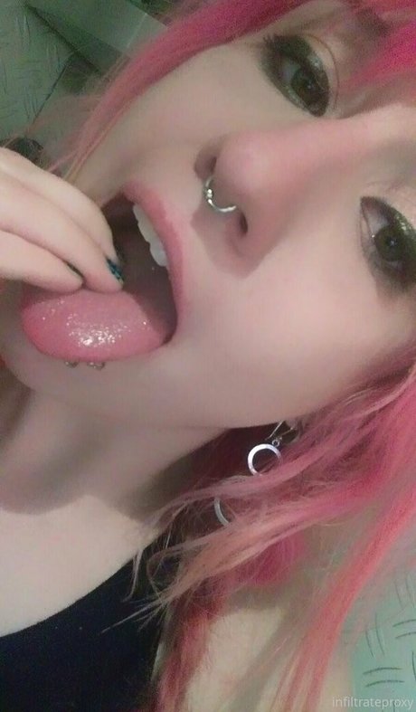 infiltrateproxy model high quality pictures