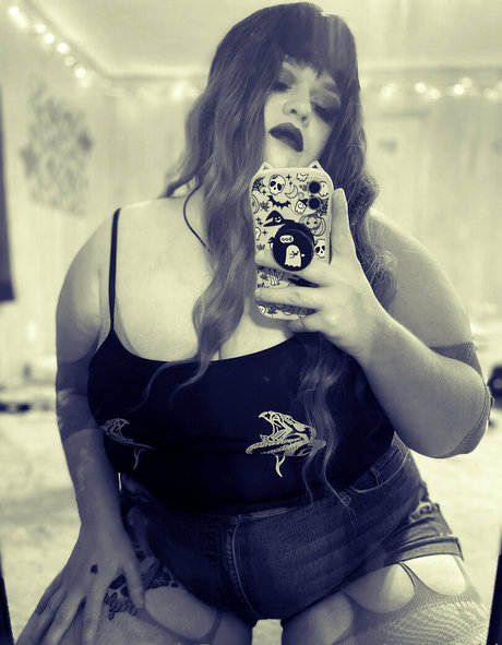 eurekalynnxx nudes pornstar img