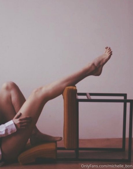 famous nude onlyfans free naked archive