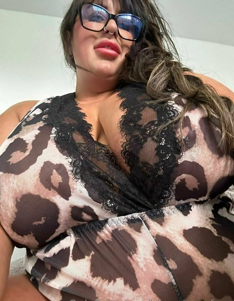 bbw mom free naked actress img