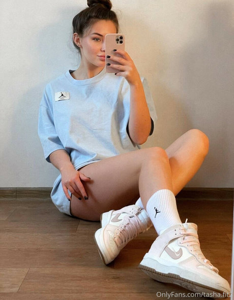 tasha fit2 nude star archive