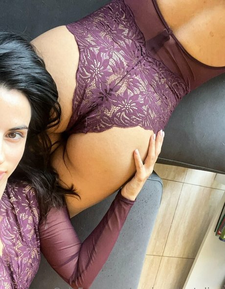 anaisandnataliaa model sex photos