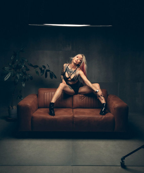 dtp lt model porn pic