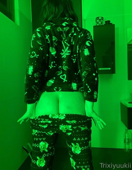 trixi free model free photo