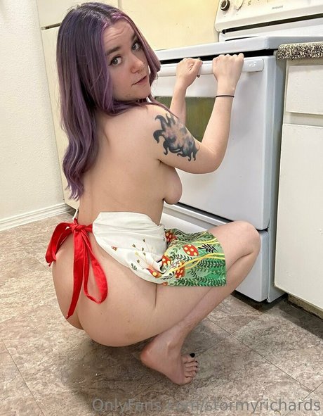 stormyrichards model art image