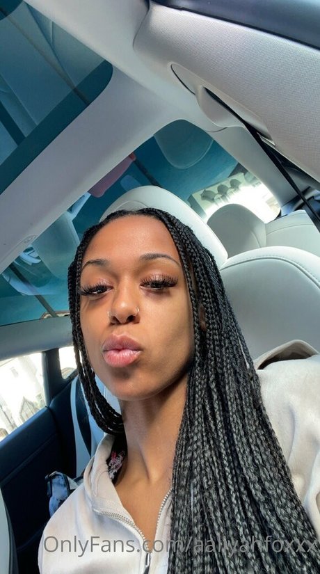 aaliyahfoxxx star nude pic