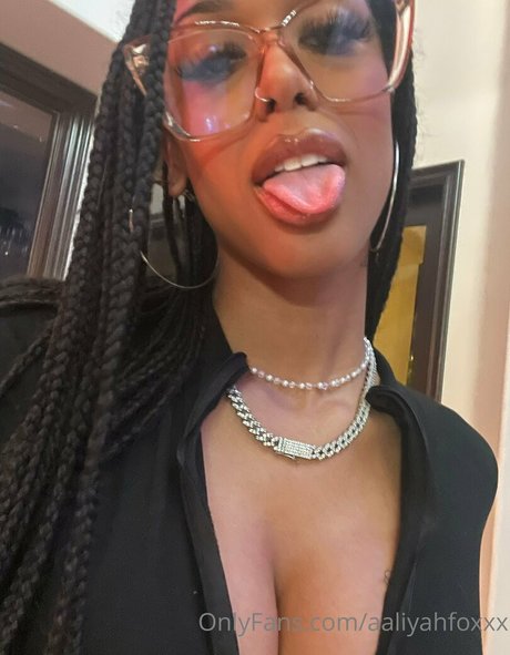 sucking tits onlyfans hot naked image