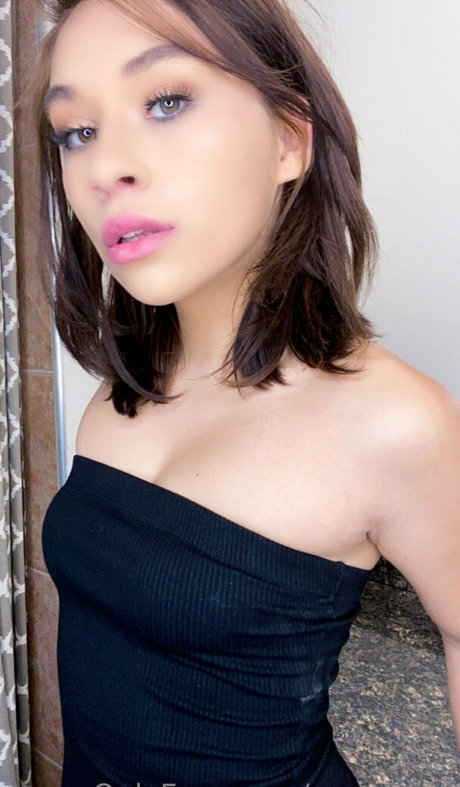 big tits blonde onlyfans porno archive