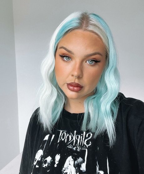 teen ladyboy onlyfans free xxx gallery