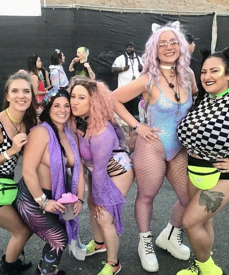 Marissa J xxx model photos