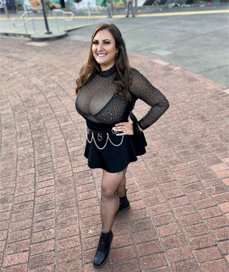 Marissa J art pornstar pics