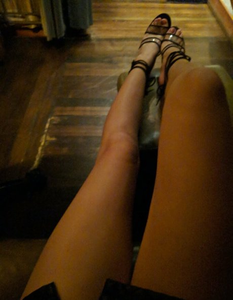 mirror onlyfans naked pics