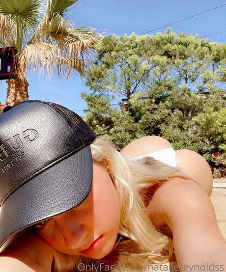 nataliereynoldss pornstar sex pictures