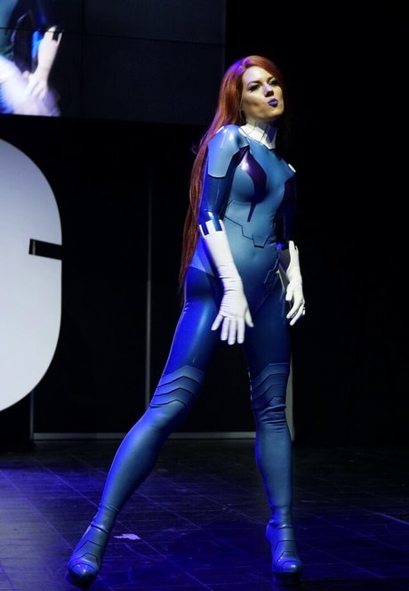 blonde tits onlyfans pretty photo