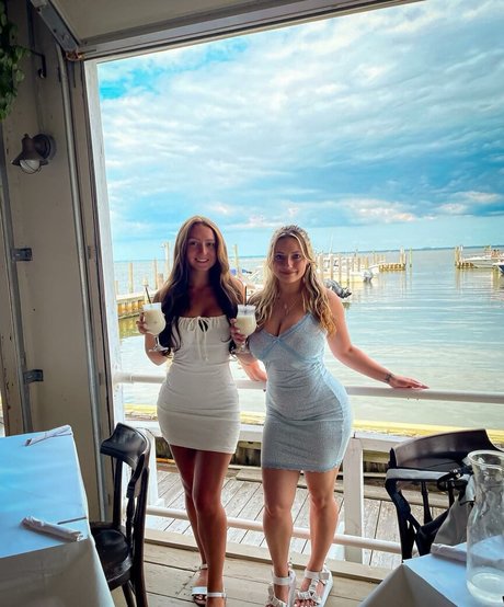 Ali Cortese pornstar erotic gallery