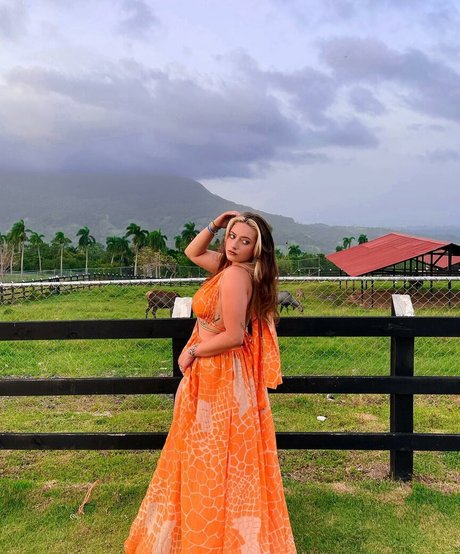 Ali Cortese beautiful pornstar archive