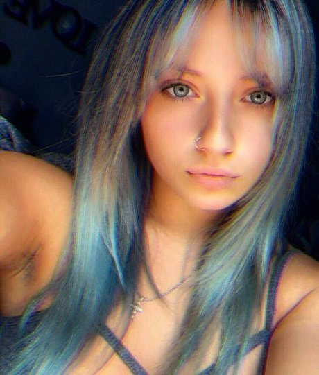 Ali Cortese hot model photos